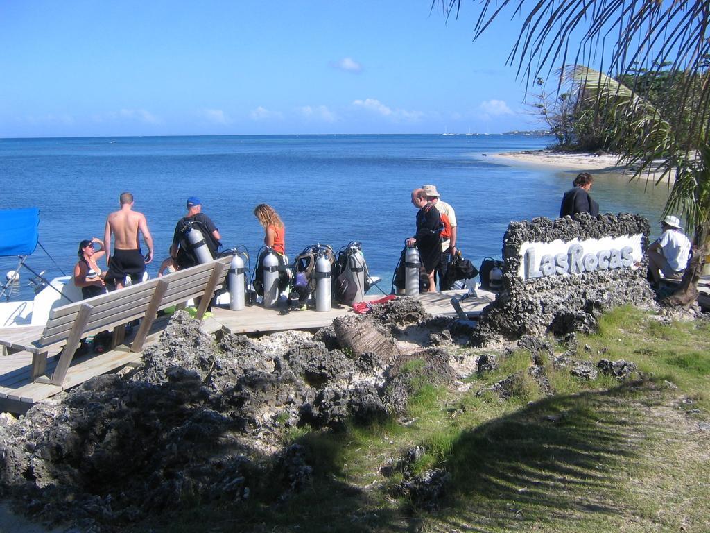 Las Rocas Resort&Dive Center West Bay Exterior foto