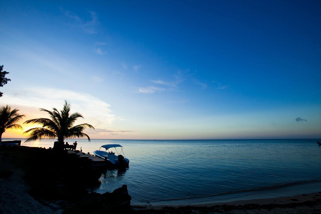 Las Rocas Resort&Dive Center West Bay Exterior foto